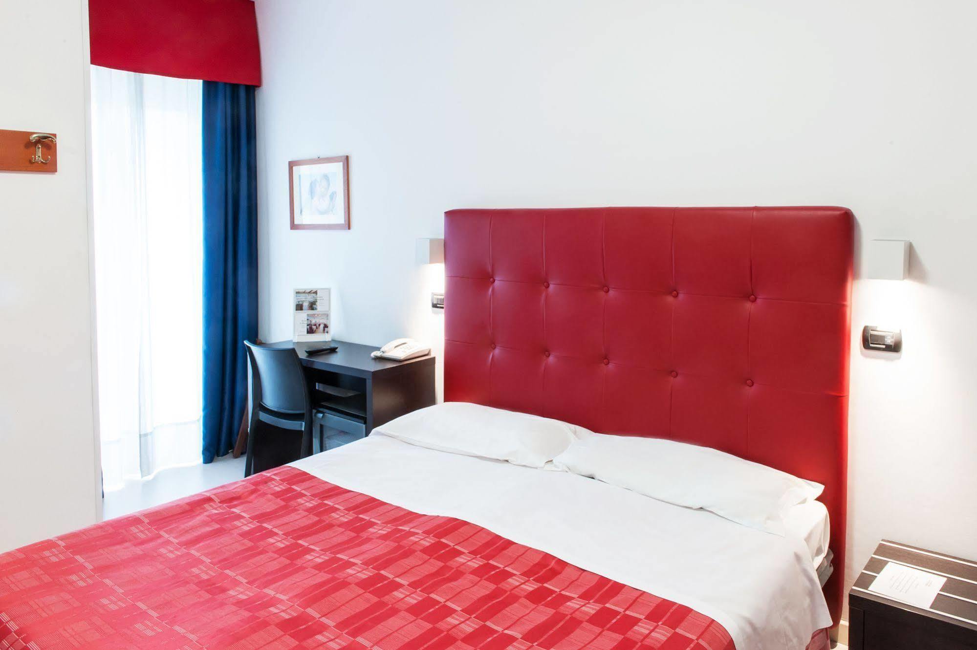 Hotel Villa Corallo Сан-Бенедетто-дель-Тронто Екстер'єр фото