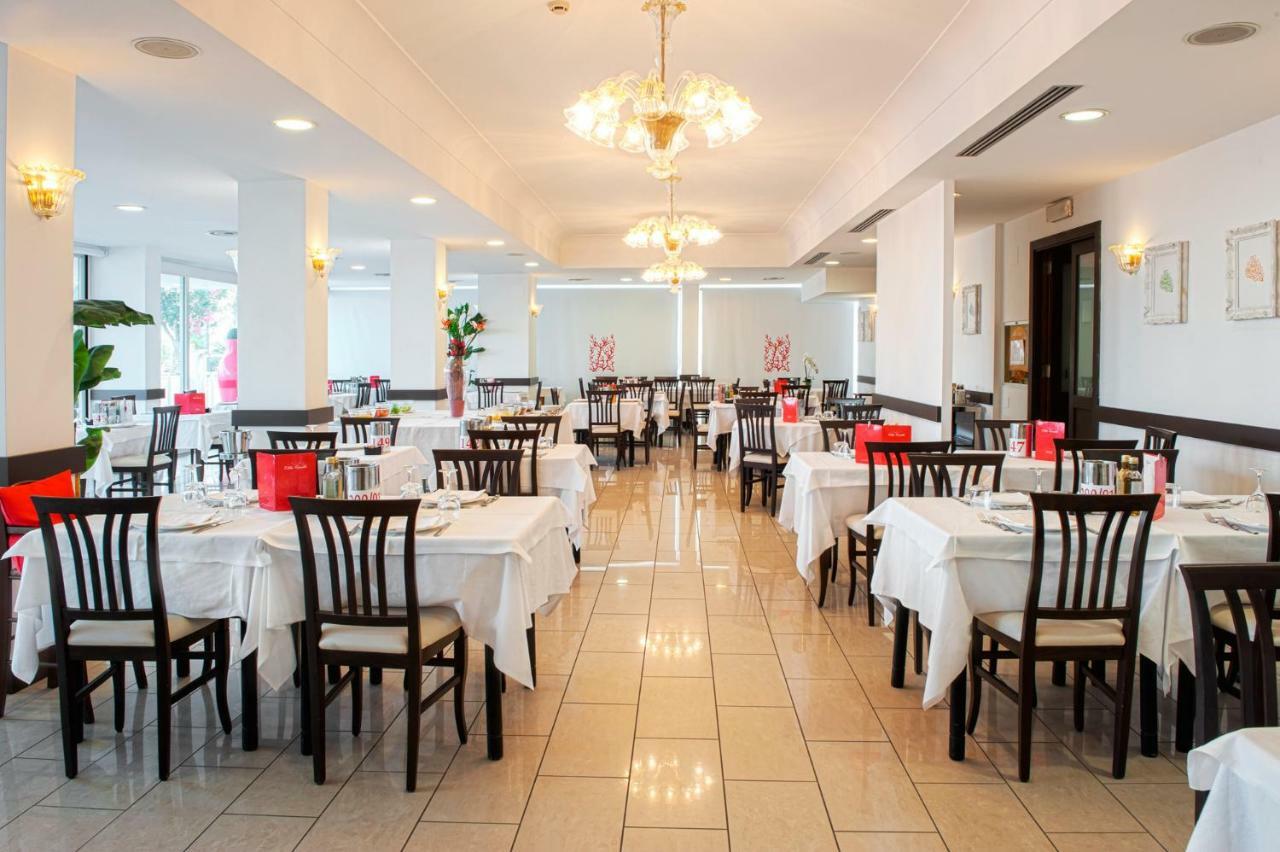 Hotel Villa Corallo Сан-Бенедетто-дель-Тронто Екстер'єр фото